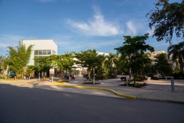 A landscape photo of Southeastern Guide Dogs Campus in Palmetto, Florida.